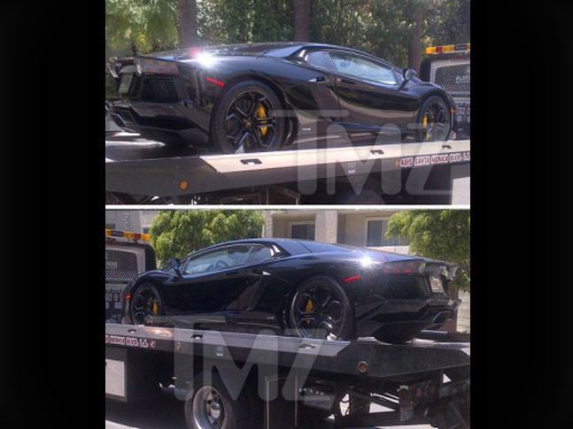kanye lambo2.jpg