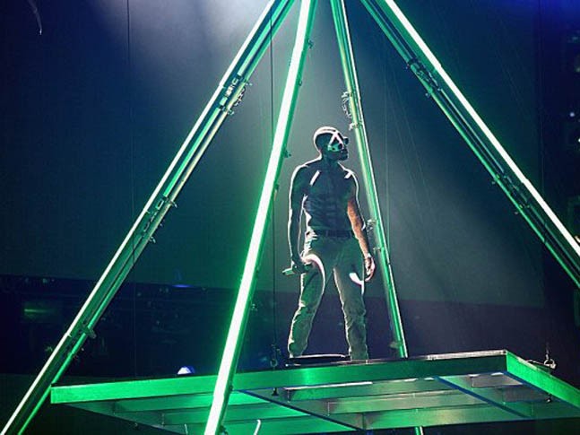 chris bet awards.jpg